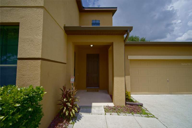 4 bedroom Single Family Residence at 3087 Pointe Place Avenue, Doral Pointe Unit 2, Kissimmee — photo 2