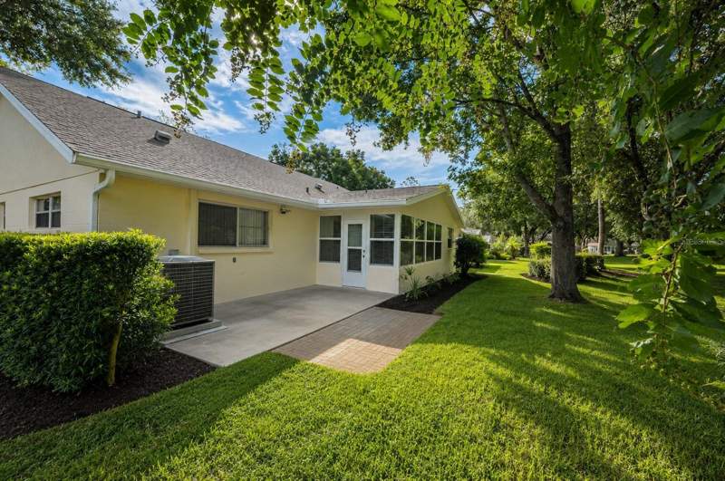 2 bedroom Villa at 9078 SW 82nd Terrace #D, On Top Of The World, Ocala — photo 5