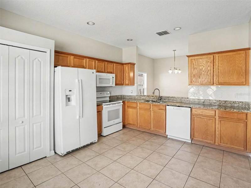 4 bedroom Single Family Residence at 5007 Shale Ridge Trail, Robinson Hills, Orlando — photo 4