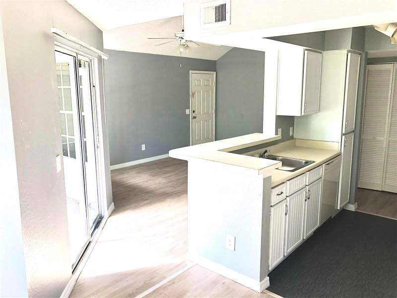1 bedroom Condominium at 1037 S Hiawassee Road #2835, Tradewinds, Orlando — photo 5