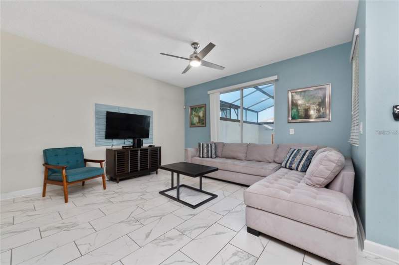 4 bedroom Townhouse at 8930 Stinger Drive, Stoneybrook South Ph J-2 & J-3, Davenport — photo 4