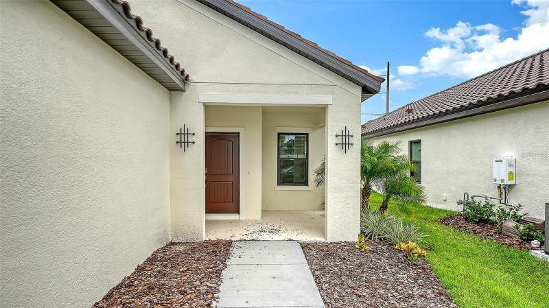 3 bedroom Single Family Residence at 333 Potenza Loop, Vicenza Phase 2, Nokomis — photo 2