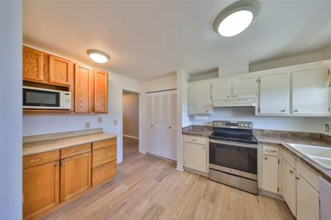 1529 Allegheny Drive, Sun City Center FL - photo 12 of 30