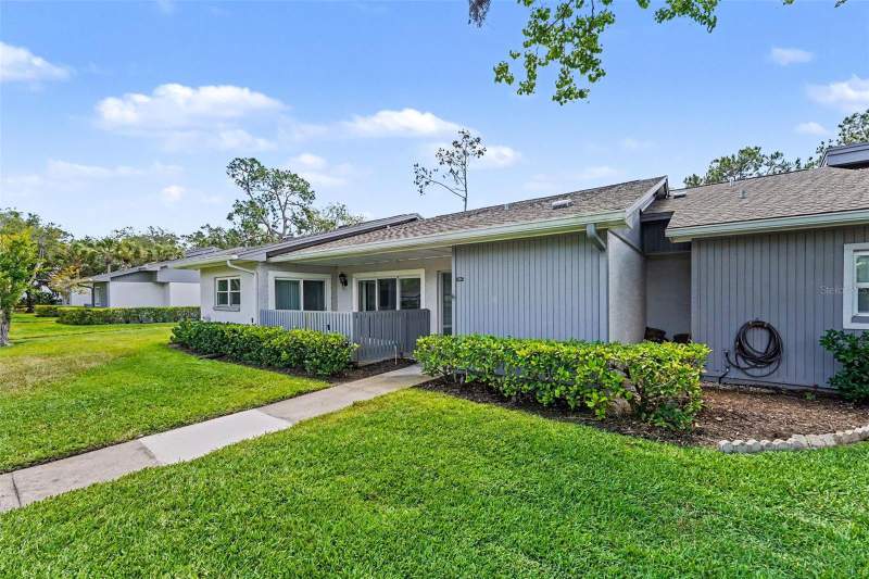 2 bedroom Villa at 230 Balsam Drive, East Lake Woodlands Cluster Homes, Oldsmar — photo 2