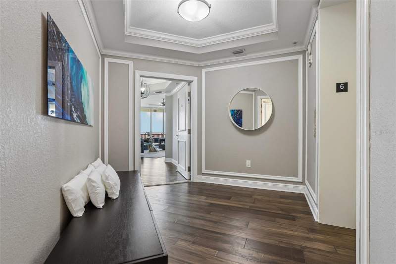 3 bedroom Condominium at 5823 Bowen Daniel Drive #601, Castillo At Westshore Yacht Cl, Tampa — photo 2