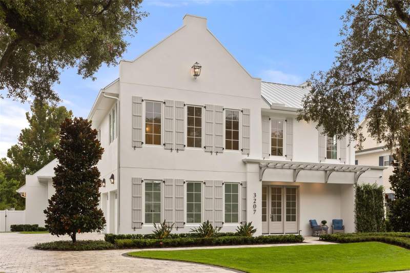3207 MIDDLESEX ROAD home for sale in Beverly Shores