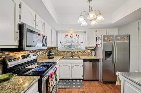 10407 Larissa Street, Orlando FL - photo 8 of 32