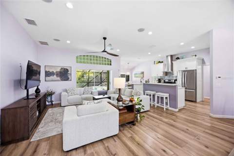 5595 Bent Oak Drive, Sarasota FL - photo 10 of 63
