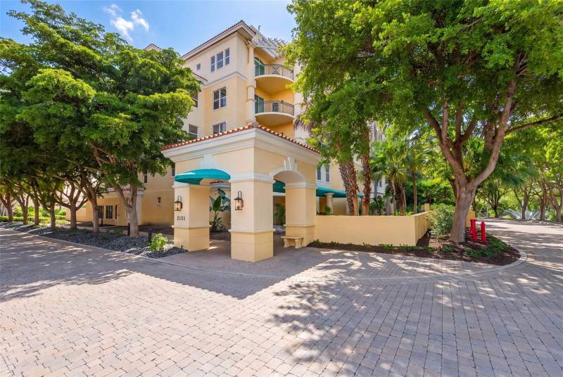 3 bedroom Condominium at 2151 Gulf Of Mexico Drive #4, Provence, Longboat Key — photo 3