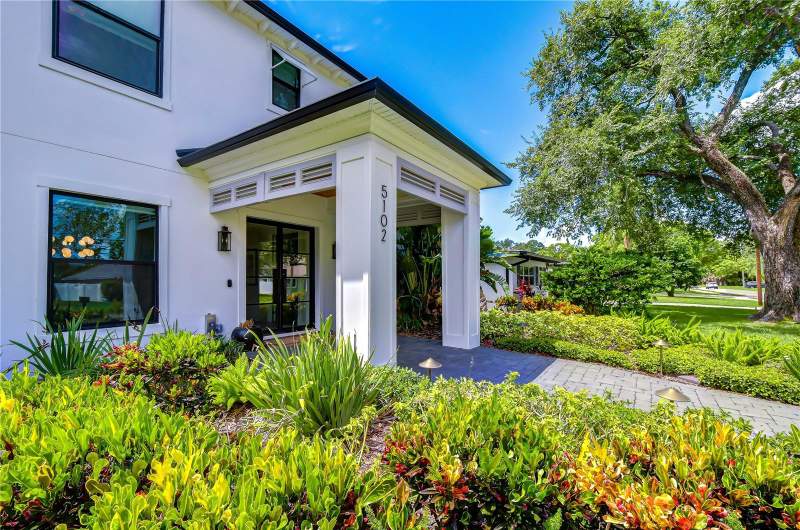 5 bedroom Single Family Residence at 5102 W Cleveland Street, Hesperides, Tampa — photo 4