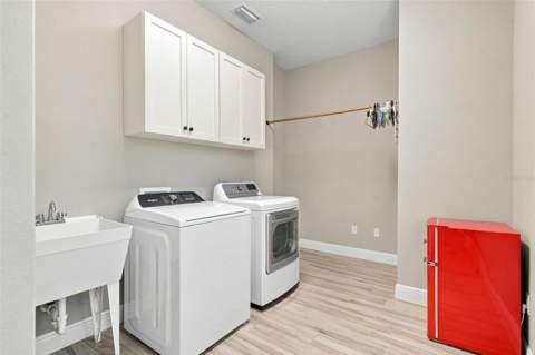 10594 NE 104th Circle, Oxford FL - photo 22 of 53