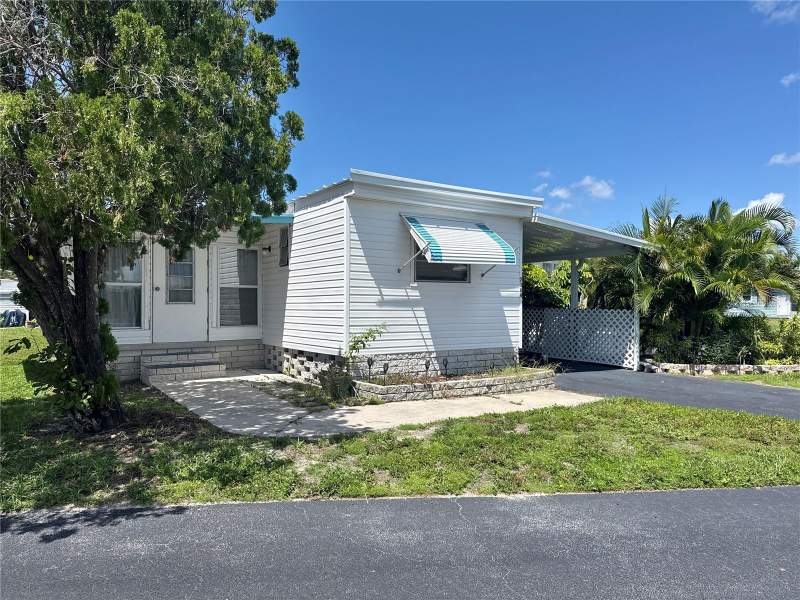 2 bedroom Mobile Home at 7164 Mount Georgetown Drive #553, Mobel Americana Mobile Home Park Unrec, St Petersburg — photo 2