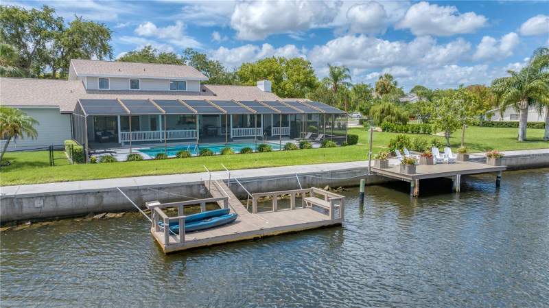 5 bedroom Single Family Residence at 5623 Hull Court, Gulf Harbors Woodlands, New Port Richey — photo 2