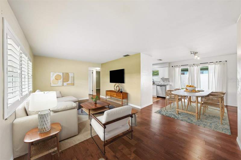3 bedroom Single Family Residence at 1500 39TH STREET, CORSONS BLK 4 REP, ST PETERSBURG — photo 5