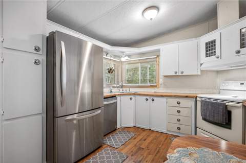3329 Eileen Drive, Ellenton FL - photo 12 of 34