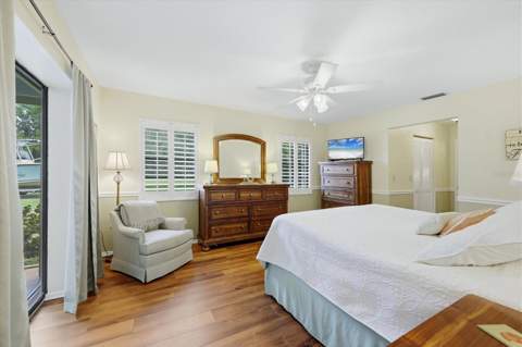 7963 N Leewynn Drive, Sarasota FL - photo 17 of 44