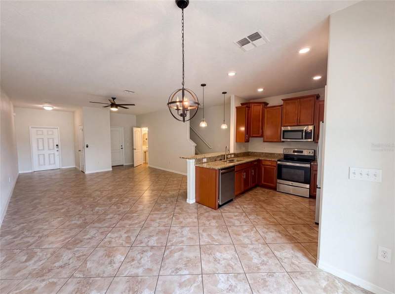 3 bedroom Townhouse at 13717 Rosette Road, Verandah Twnhms, Hudson — photo 2