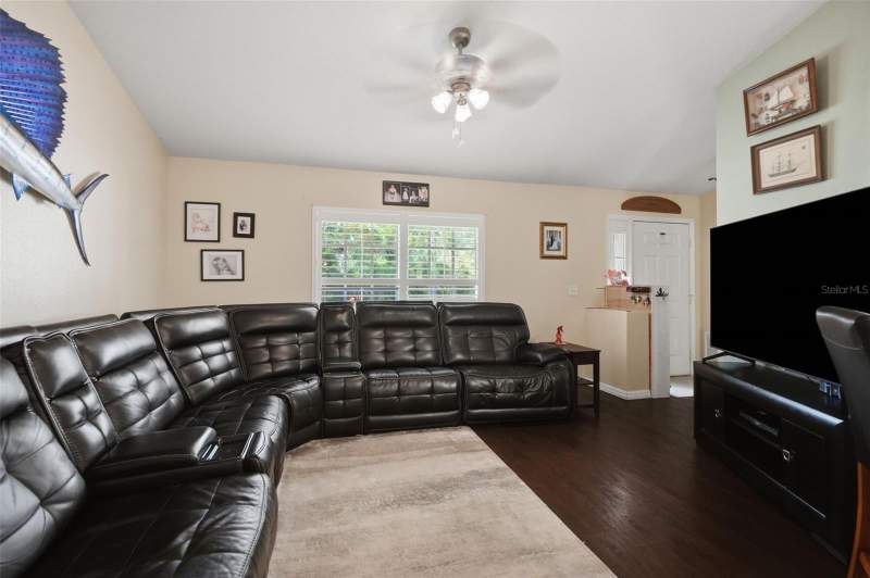 3 bedroom Single Family Residence at 11095 Flatwood Avenue, Royal Highlands, Weeki Wachee — photo 5
