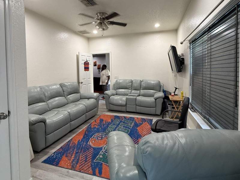 3 bedroom Single Family Residence at 2722 NW 154th Street, Newberry, Newberry — photo 4