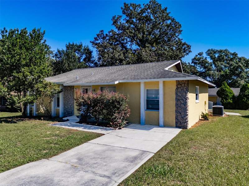 3 bedroom Single Family Residence at 3318 King William Circle, Kingsway Downs Unit One, Seffner — photo 4
