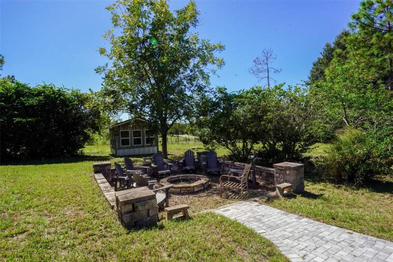 6 bedroom Single Family Residence at 18301 S OBRIEN ROAD, N/A, GROVELAND — photo 5