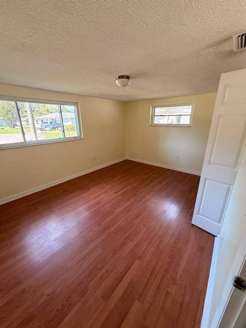 3 bedroom Single Family Residence at 7235 Redbud Court, Magnolia Valley, New Port Richey — photo 4