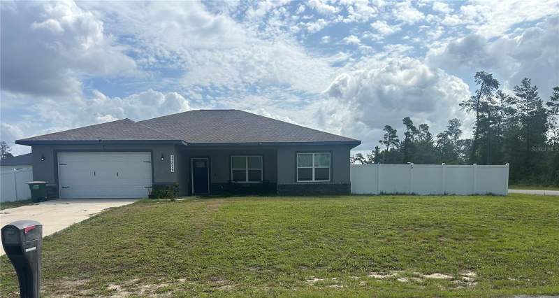 3 bedroom Single Family Residence at 17079 SW 25th Terrace Road, Marion Oaks Un 04, Ocala — photo 2
