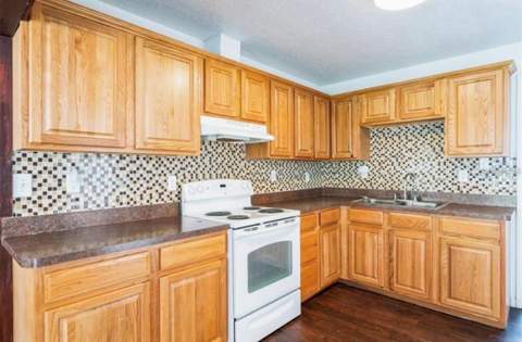 612 Kensington Street, Eustis FL - photo 8 of 23