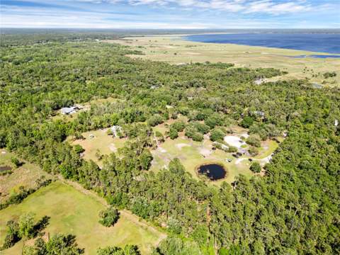 2321 Waccassa Street, Geneva FL - photo 7 of 11