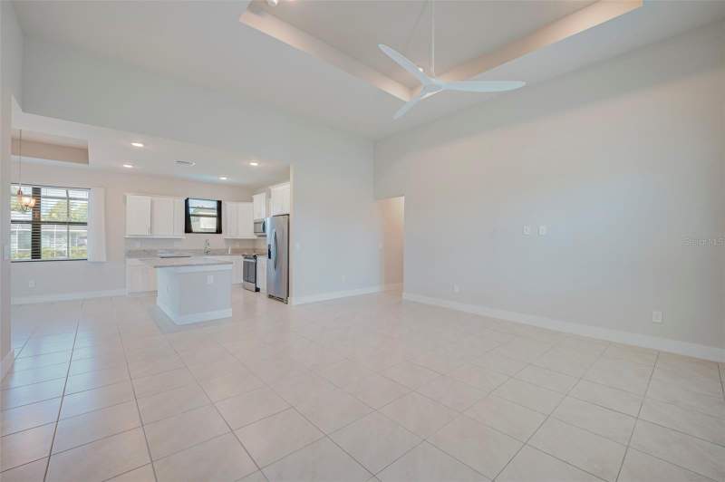 4 bedroom Single Family Residence at 16467 Tonawanda Drive, Punta Gorda Isles Sec 16, Punta Gorda — photo 3