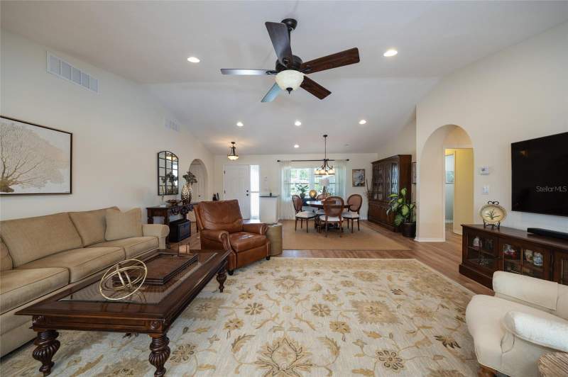 3 bedroom Single Family Residence at 13 Carollo Court, Palm Coast Sec 16, Palm Coast — photo 4