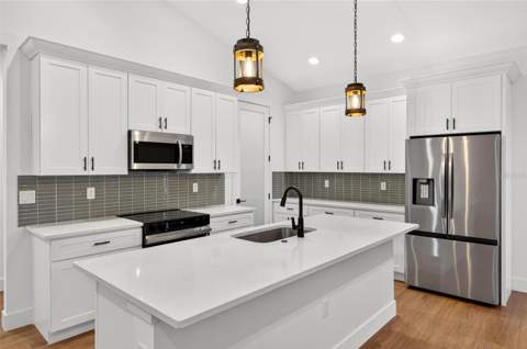 381 Carriage Lane, Lady Lake FL - photo 15 of 59