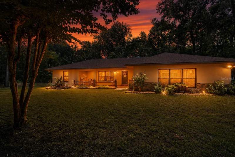 2 bedroom Single Family Residence at 18451 NW 141st Avenue, Flemington Ranches, Williston — photo 3