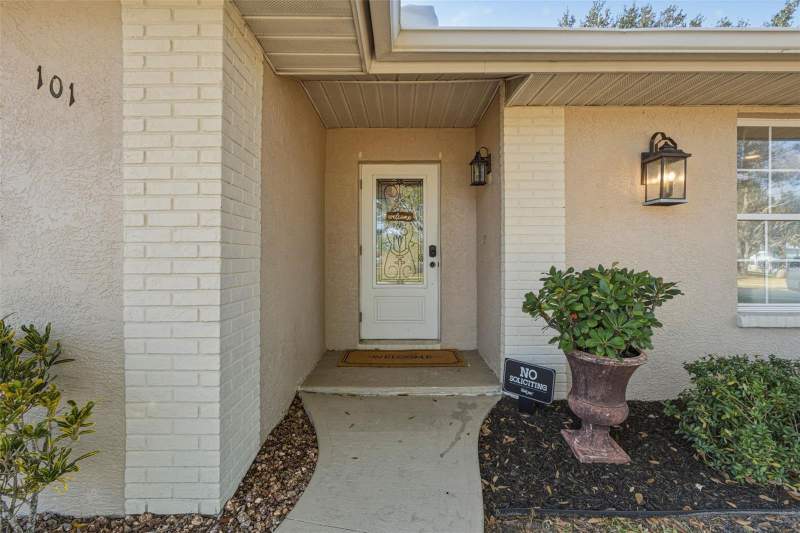 4 bedroom Single Family Residence at 101 Marlin Drive, Charlotte Park, Punta Gorda — photo 3