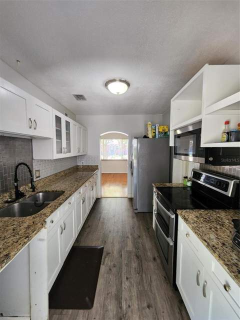 1608 Edna Avenue, Largo FL - photo 6 of 6