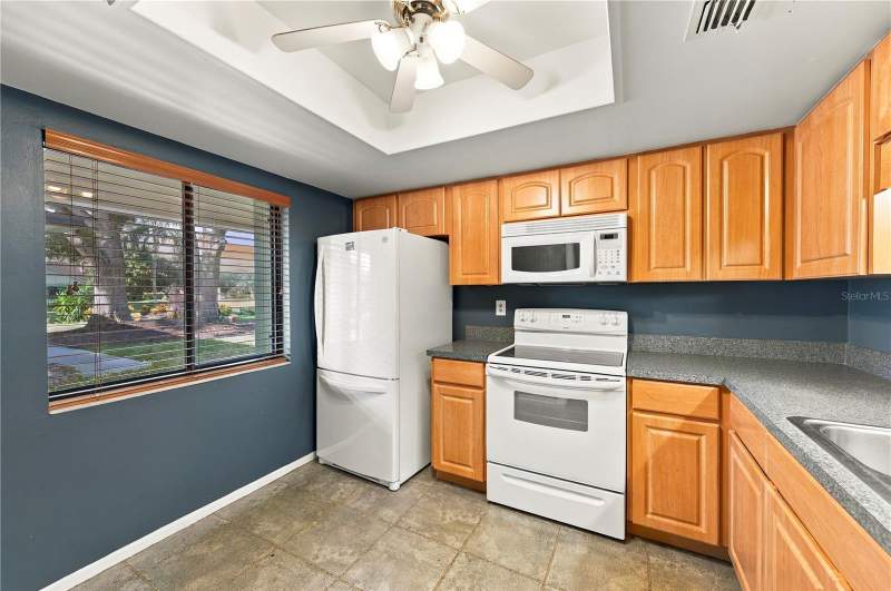 2 bedroom Condominium at 2502 Royal Pines Circle #5B, Village On The Green, Clearwater — photo 5