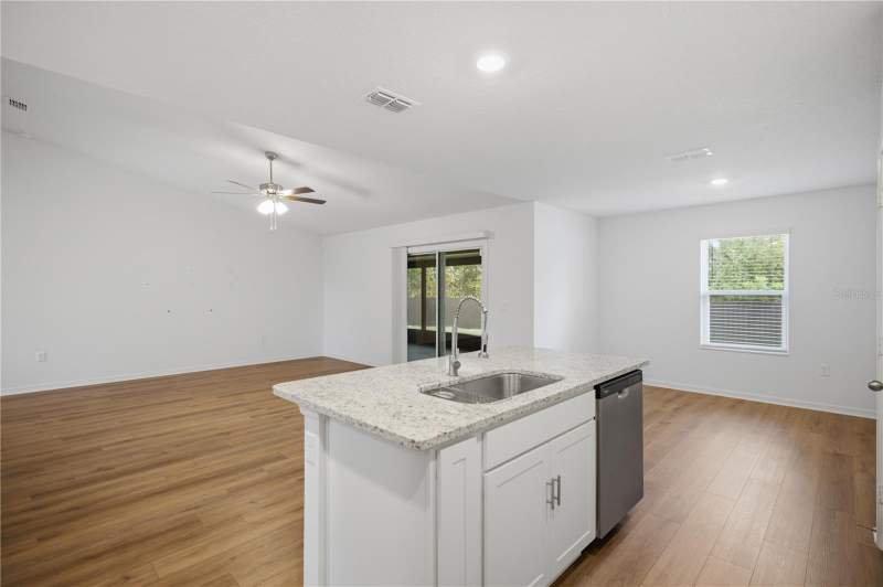 4 bedroom Single Family Residence at 3125 SW 172nd Lane Road, Marion Oaks Un 04, Ocala — photo 5