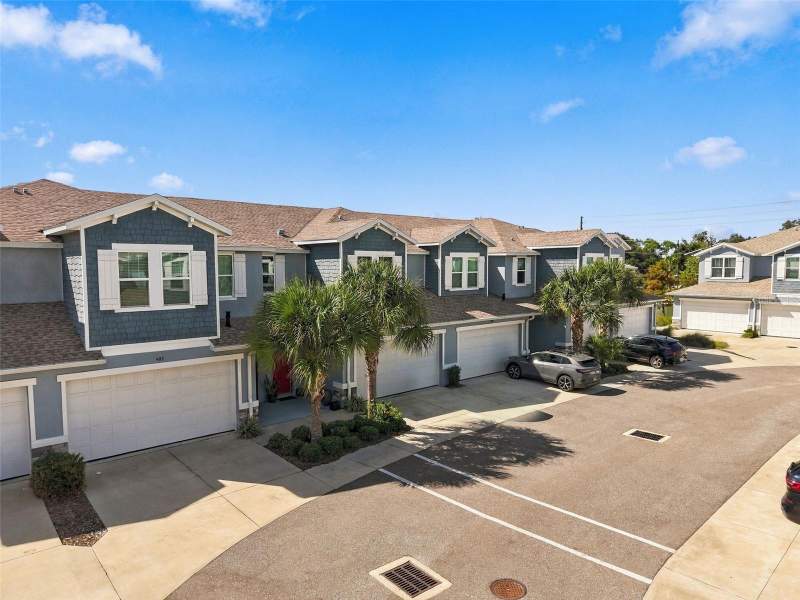 3 bedroom Townhouse at 404 Finn Way, Townhomes At Highland Crossing, Dunedin — photo 4