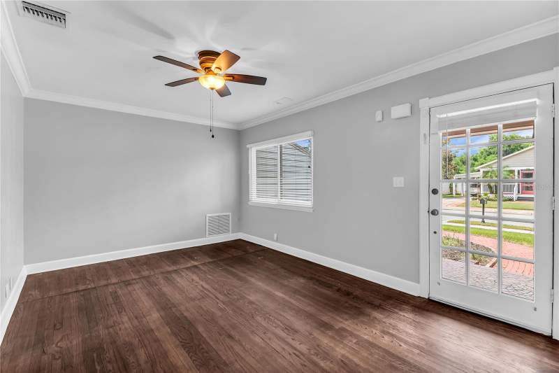 3 bedroom Single Family Residence at 220 E Grant Street, Page Sub, Orlando — photo 5
