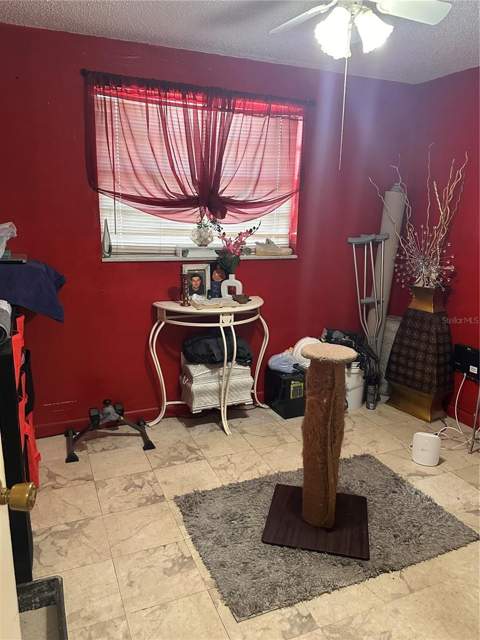 8848 Oak Circle, Tampa FL - photo 21 of 27