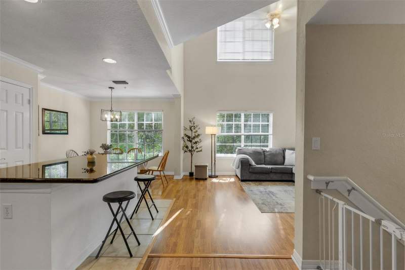3 bedroom Condominium at 9872 Meadow Field Circle #503, Arlington Park Condo, Tampa — photo 2