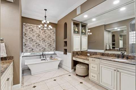 1066 Ceasars Ct, Mount Dora FL - photo 9 of 38