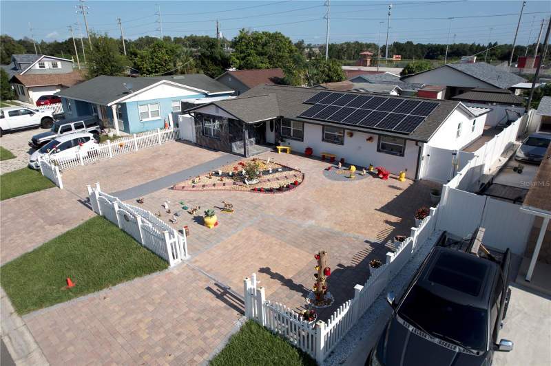 3 bedroom Single Family Residence at 4527 W ELM STREET, WEST PARK ESTATES UNIT 4, TAMPA — photo 3