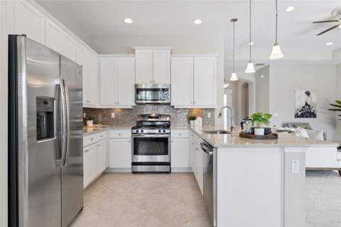 1689 Victoria Gardens Drive, Deland FL - photo 14 of 53