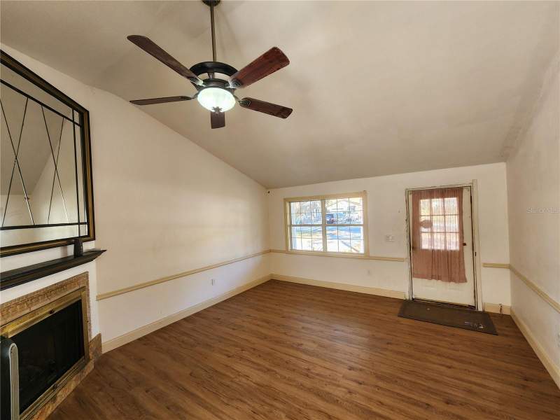 3 bedroom Single Family Residence at 804 BAMBI AVENUE, LITTLE WEKIWA ESTATES NO 1, ALTAMONTE SPRINGS — photo 5
