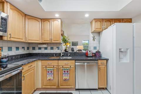 1890 62nd Avenue, St Petersburg FL - photo 11 of 46
