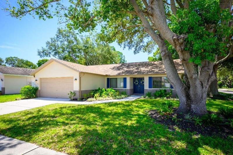 3 bedroom Single Family Residence at 2109 Cypress Point Drive, Cypress Point, Clearwater — photo 2