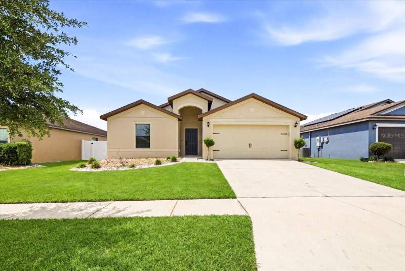 3 bedroom Single Family Residence at 680 Swallowtail Drive, Highland Mdws Ph 2B, Haines City — photo 2