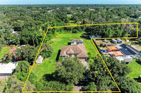 4510 Brazilnut Avenue, Sarasota FL - photo 6 of 68