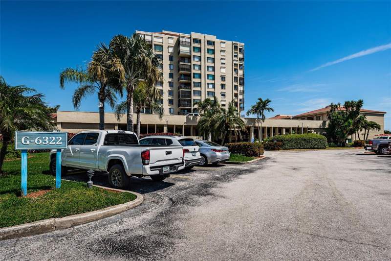 2 bedroom Condominium at 6322 Palma Del Mar Boulevard #705, Palma Del Mar IV, St Petersburg — photo 2